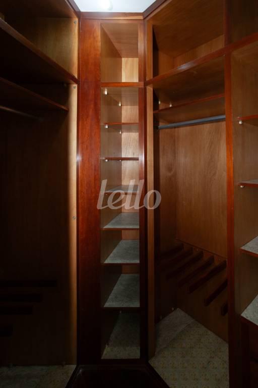 07SUITE-1_002 de Apartamento para alugar, Padrão com 177 m², 4 quartos e 2 vagas em Vila Santo Estevão - São Paulo