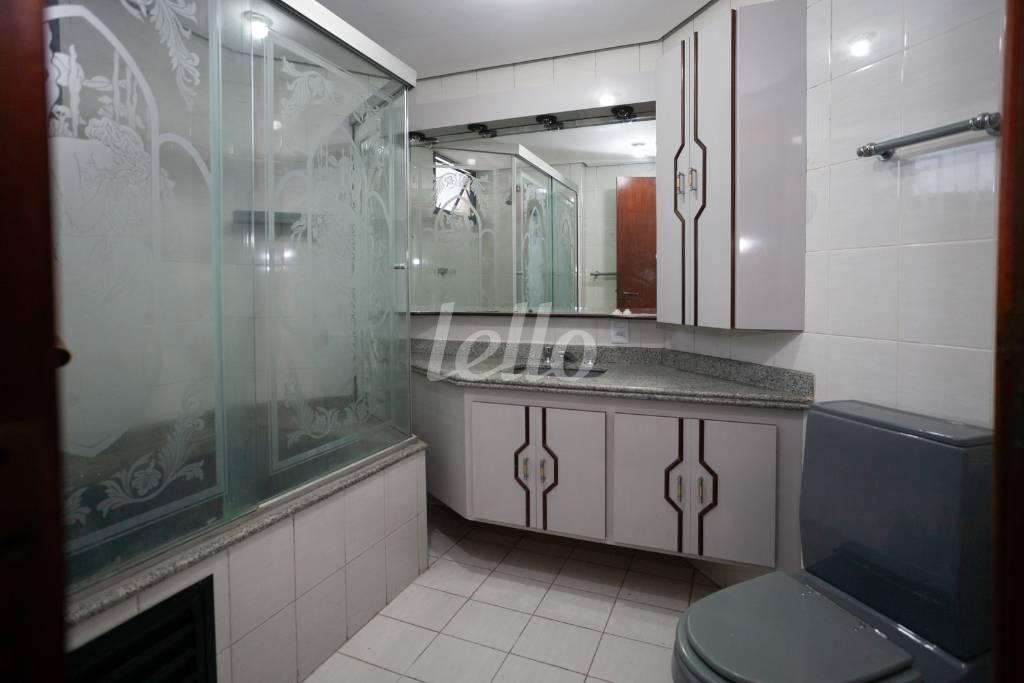 07SUITE-1_001 de Apartamento para alugar, Padrão com 177 m², 4 quartos e 2 vagas em Vila Santo Estevão - São Paulo