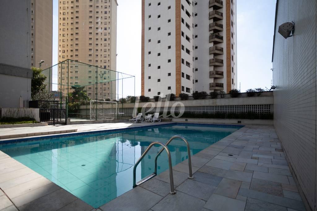 12AREA-CONDOMINIAL_002 de Apartamento para alugar, Padrão com 177 m², 4 quartos e 2 vagas em Vila Santo Estevão - São Paulo