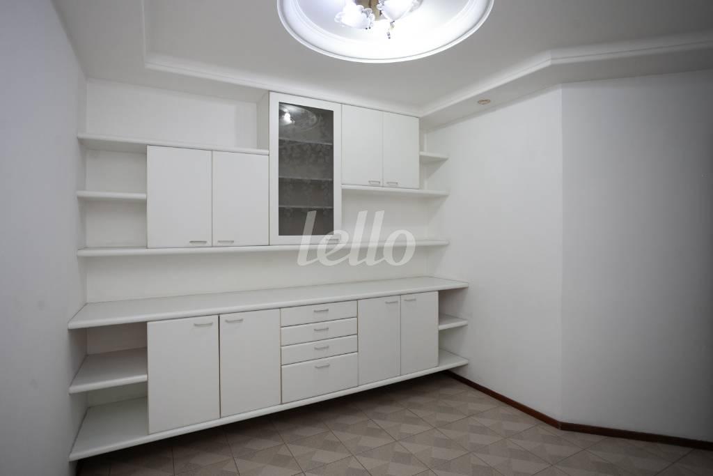 13COPA_003 de Apartamento para alugar, Padrão com 177 m², 4 quartos e 2 vagas em Vila Santo Estevão - São Paulo