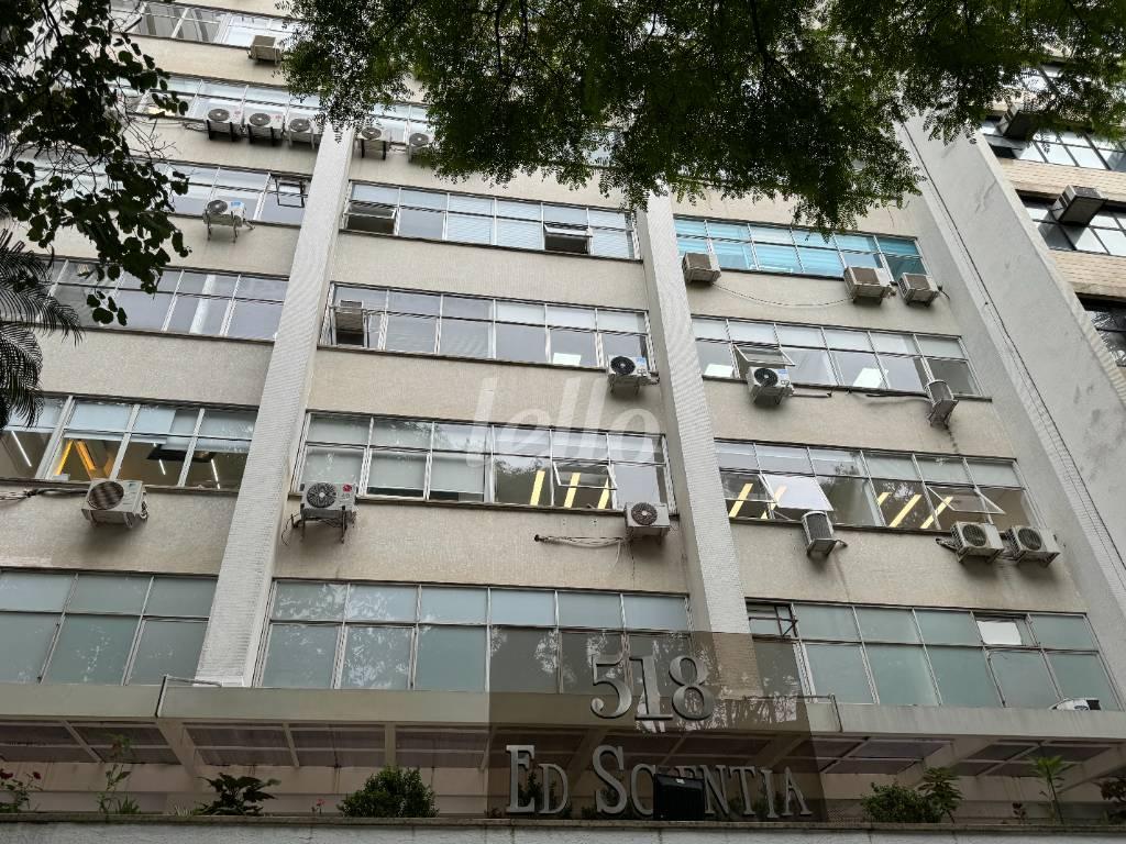 FACHADA de Sala / Conjunto para alugar, Padrão com 300 m², e 2 vagas em Bela Vista - São Paulo