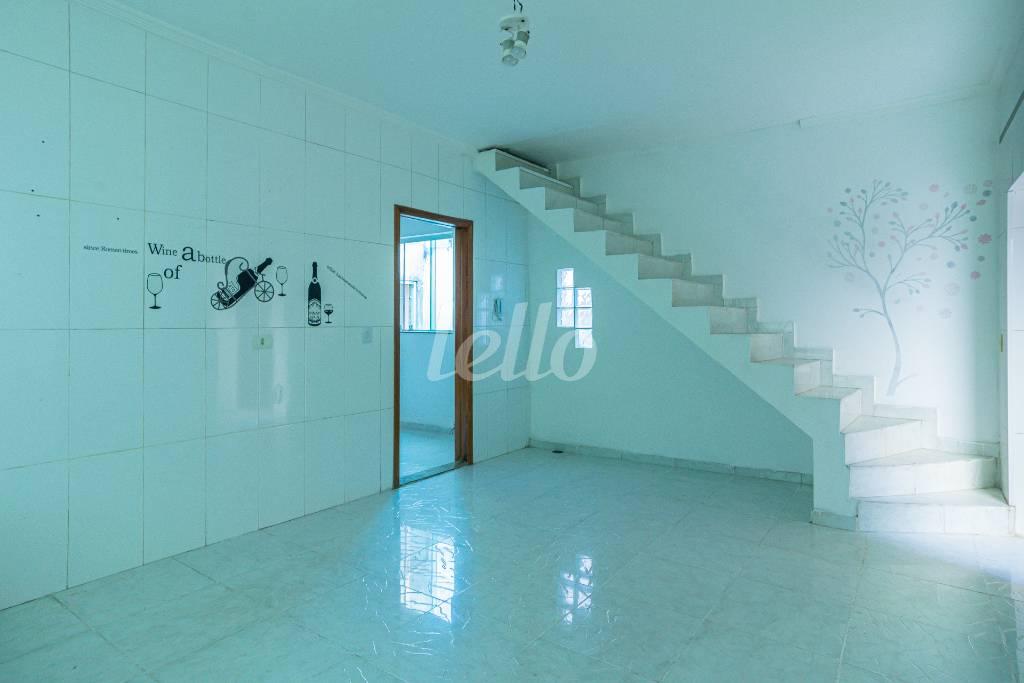 COZINHA de Casa para alugar, assobradada com 110 m², 2 quartos e 1 vaga em Vila Nova Mazzei - São Paulo