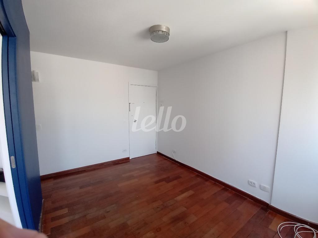 SALA de Apartamento à venda, Padrão com 48 m², 2 quartos e 1 vaga em Jardim Paulista - São Paulo