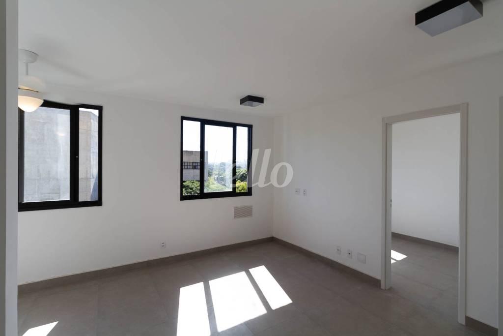 SALA de Apartamento para alugar, Padrão com 33 m², 1 quarto e em Butantã - São Paulo