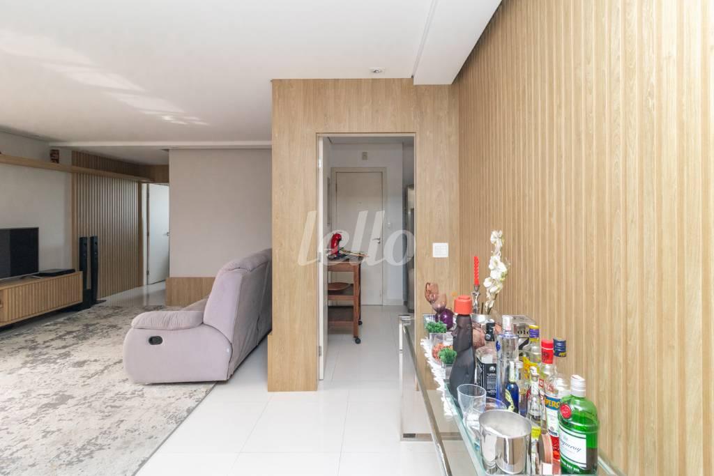 SALA de Apartamento à venda, Padrão com 143 m², 3 quartos e 3 vagas em Vila Prudente - São Paulo