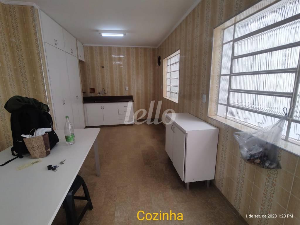 COZINHA de Casa à venda, sobrado com 208 m², 4 quartos e 4 vagas em Vila São José - São Paulo