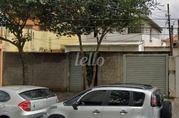 TERRENO de Área / Terreno à venda, Padrão com 484 m², e em Cambuci - São Paulo