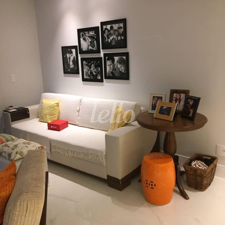 SALA de Apartamento à venda, Padrão com 76 m², 2 quartos e 2 vagas em Ipiranga - São Paulo