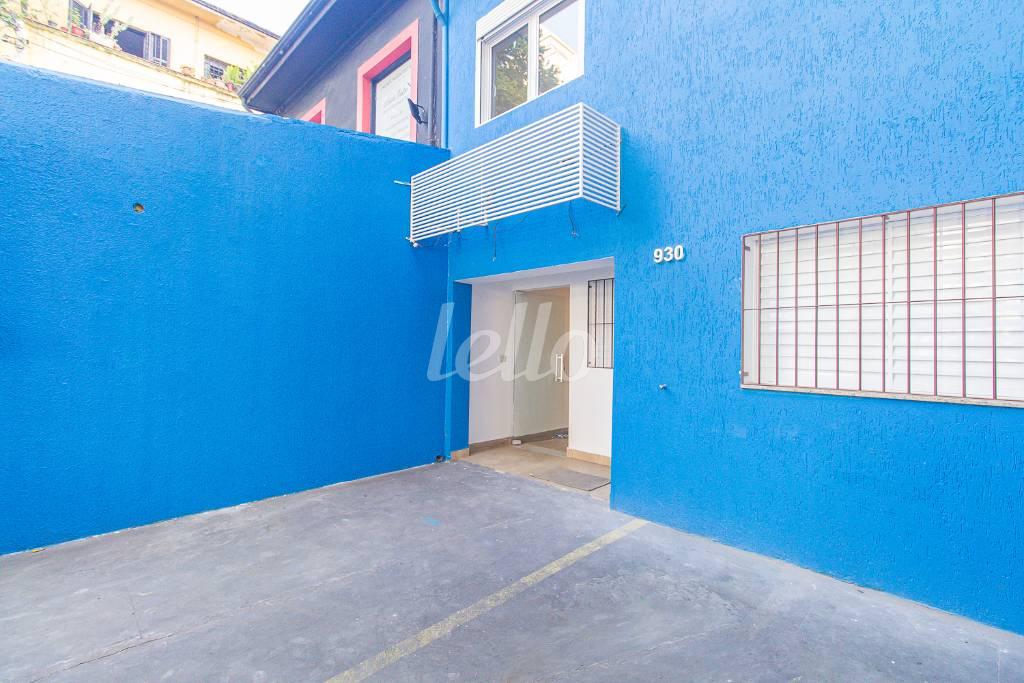 GARAGEM de Casa à venda, sobrado com 140 m², 3 quartos e 2 vagas em Vila Clementino - São Paulo