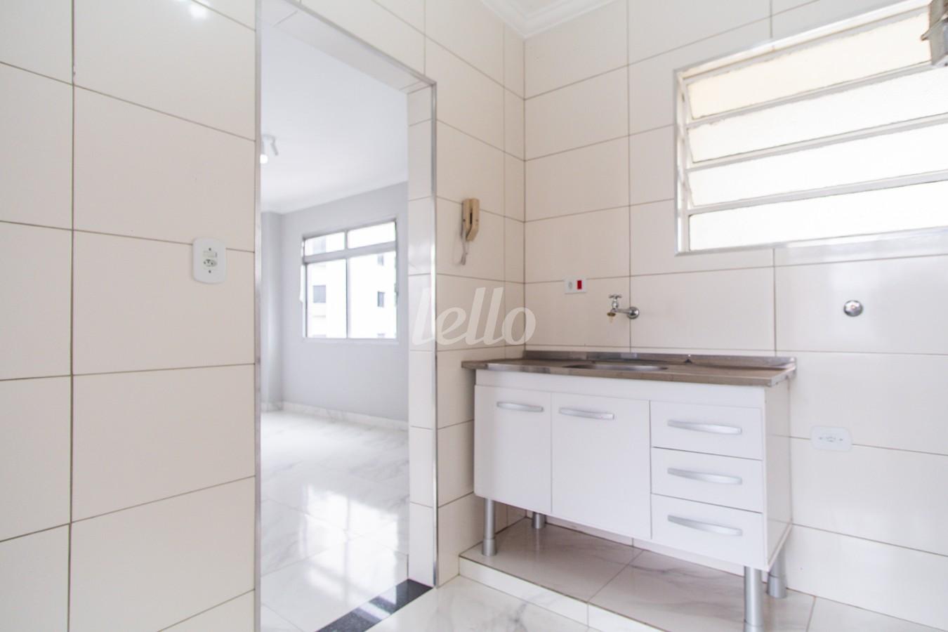 COZINHA de Apartamento para alugar, Padrão com 50 m², 1 quarto e em Mooca - São Paulo