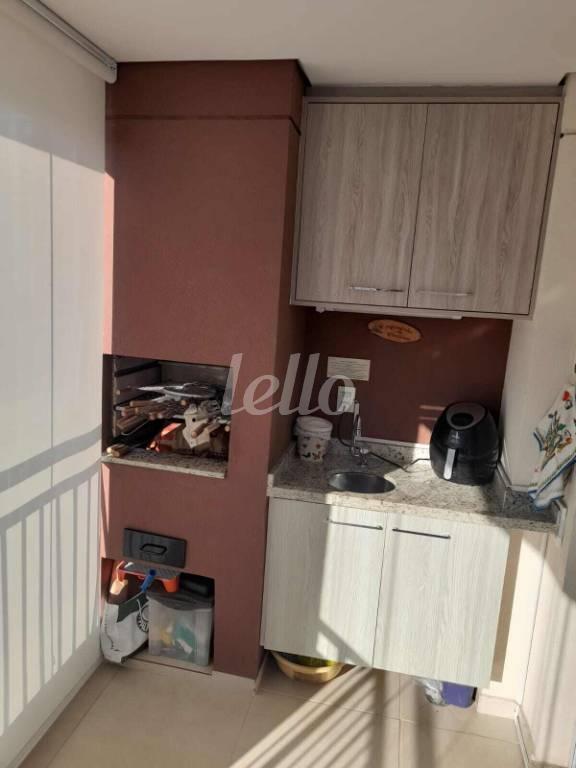 VARANDA GOUMERT de Apartamento para alugar, Padrão com 83 m², 3 quartos e 2 vagas em Barra Funda - São Paulo