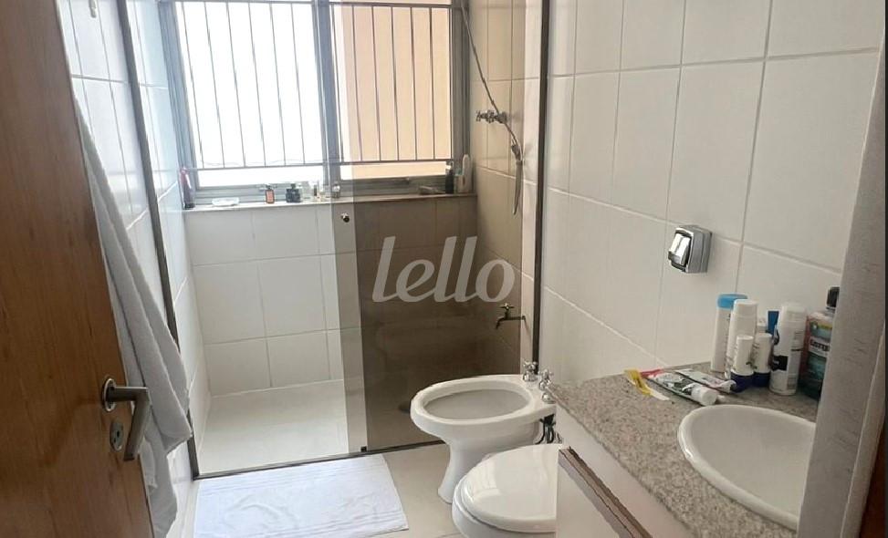 BANHEIRO de Apartamento à venda, Padrão com 112 m², 3 quartos e 1 vaga em Vila Clementino - São Paulo