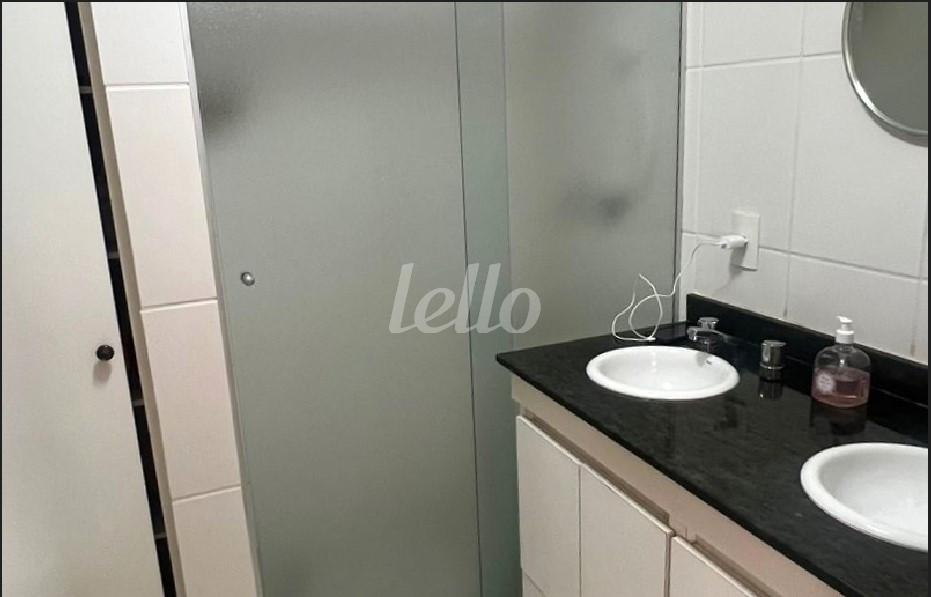 BANHEIRO de Apartamento à venda, Padrão com 112 m², 3 quartos e 1 vaga em Vila Clementino - São Paulo