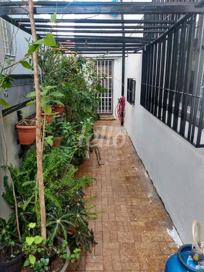 CORREDOR EXTERNO de Casa à venda, sobrado com 125 m², 3 quartos e 2 vagas em Jardim Aeroporto - São Paulo