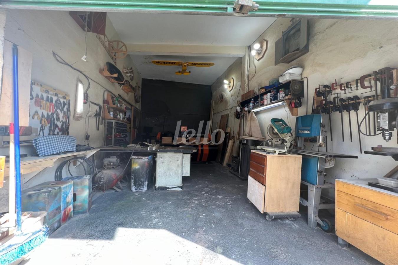 /GARAGEMMARCENARIA de Área / Terreno à venda, Padrão com 300 m², e em Vila Anglo Brasileira - São Paulo