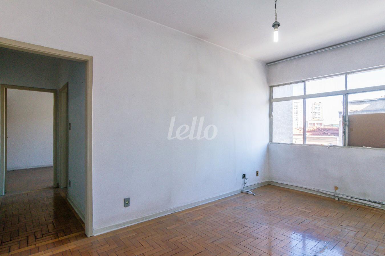 SALA de Apartamento para alugar, Padrão com 113 m², 2 quartos e em Lapa - São Paulo