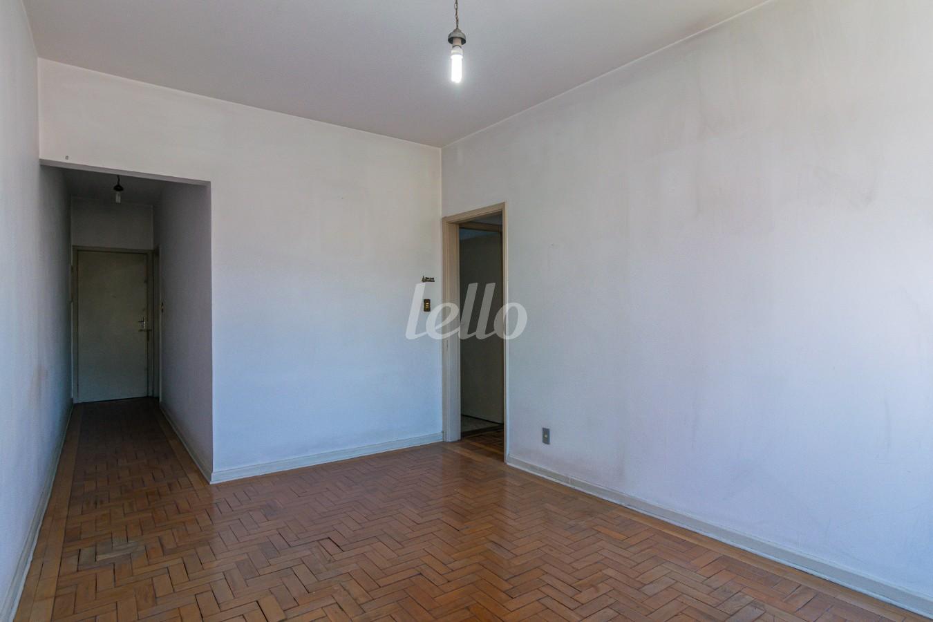 SALA de Apartamento para alugar, Padrão com 113 m², 2 quartos e em Lapa - São Paulo