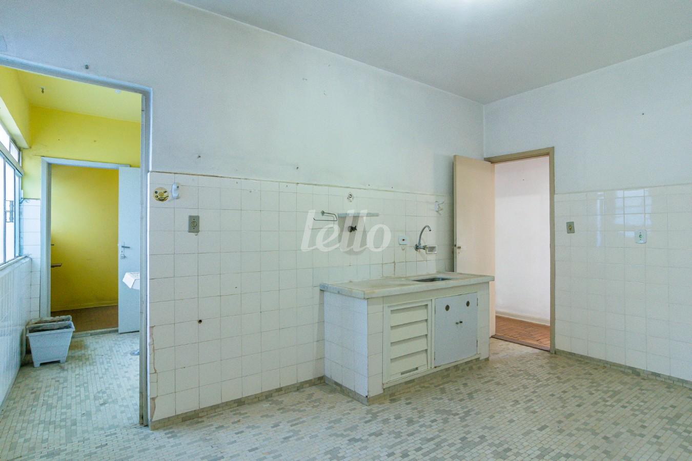 COZINHA de Apartamento para alugar, Padrão com 113 m², 2 quartos e em Lapa - São Paulo