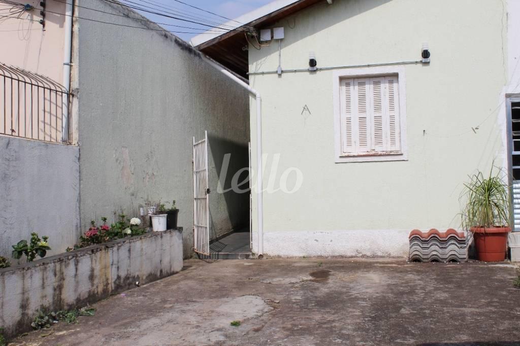 SEGUNDA CASA de Casa à venda, térrea com 300 m², 2 quartos e 6 vagas em Vila Cordeiro - São Paulo