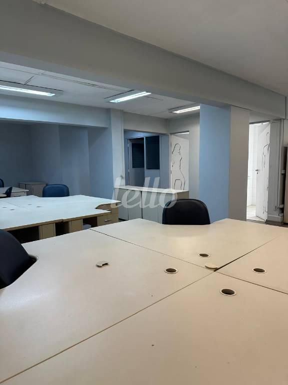 SALA de Sala / Conjunto à venda, Padrão com 102 m², e em Vila Mariana - São Paulo