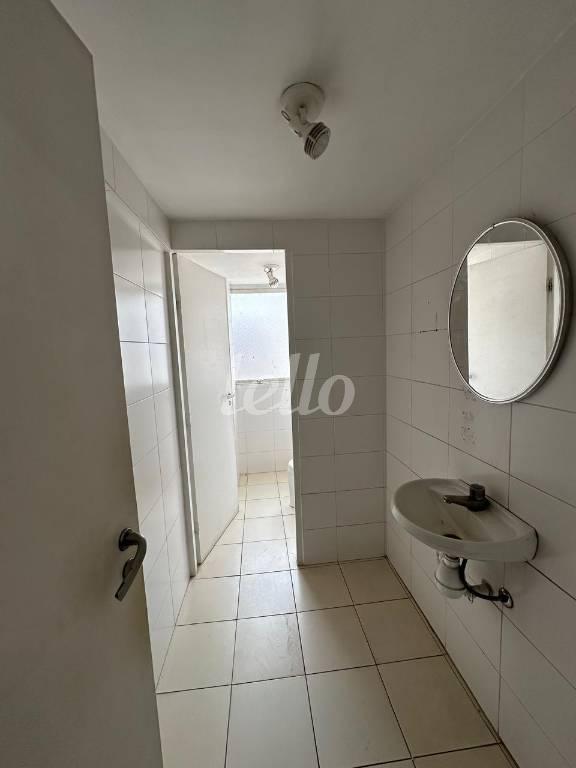 BANHEIRO de Sala / Conjunto à venda, Padrão com 102 m², e em Vila Mariana - São Paulo