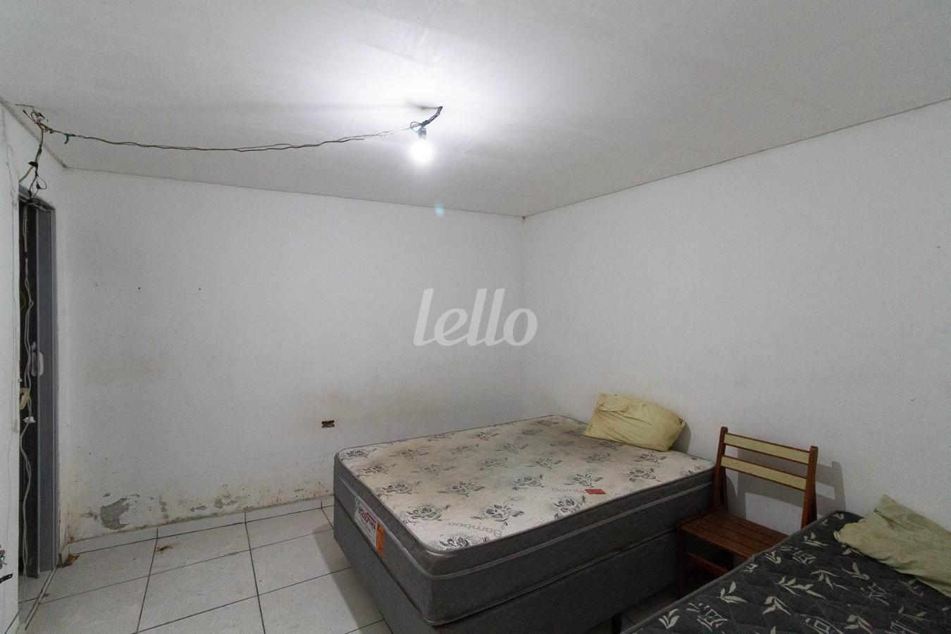 SALA 3 de Salão à venda, Padrão com 150 m², e em Quarta Parada - São Paulo