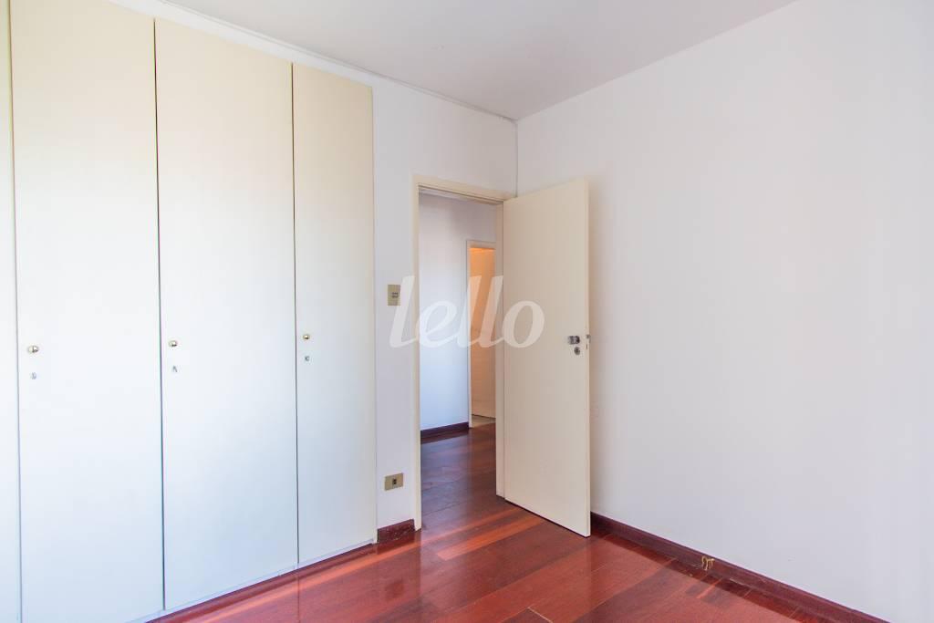 DORMITORIO 2 de Apartamento à venda, Padrão com 234 m², 4 quartos e 1 vaga em Santo Amaro - São Paulo