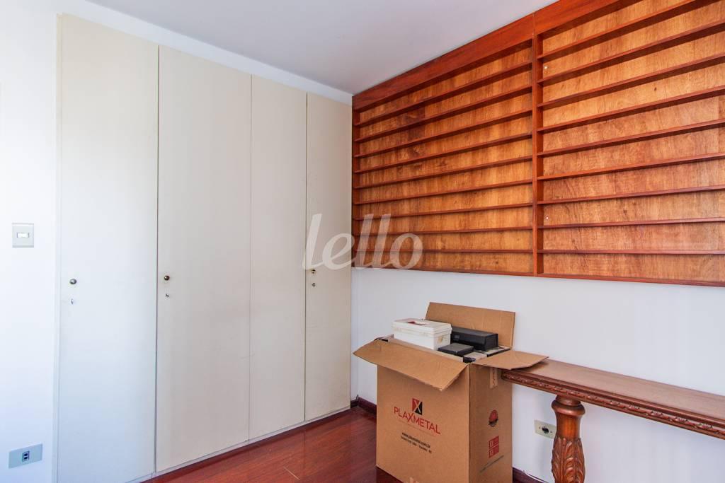 DORMITORIO 1 de Apartamento à venda, Padrão com 234 m², 4 quartos e 1 vaga em Santo Amaro - São Paulo