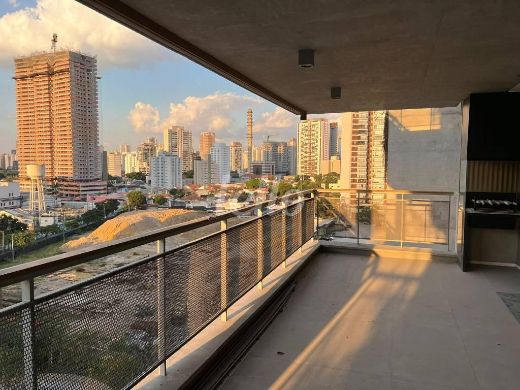 VARANDA de Apartamento à venda, Padrão com 167 m², 4 quartos e 3 vagas em Jardim Das Acácias - São Paulo