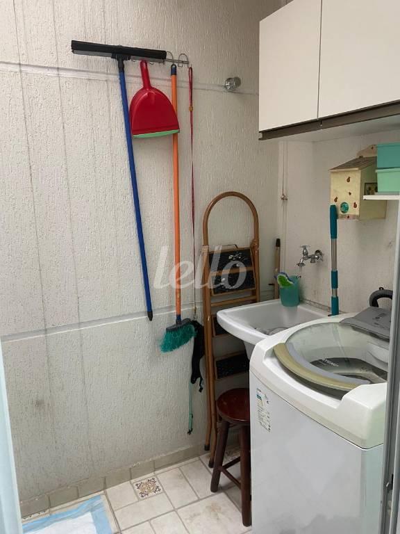 AREA SERVIÇO de Casa à venda, em condomínio - sobrado com 105 m², 2 quartos e 1 vaga em Vila Nivi - São Paulo