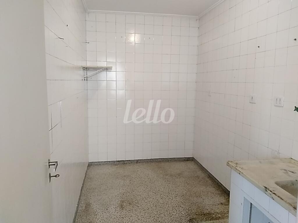 2-COZINHA-001.JPG de Apartamento para alugar, Kitnet com 46 m², e em Liberdade - São Paulo