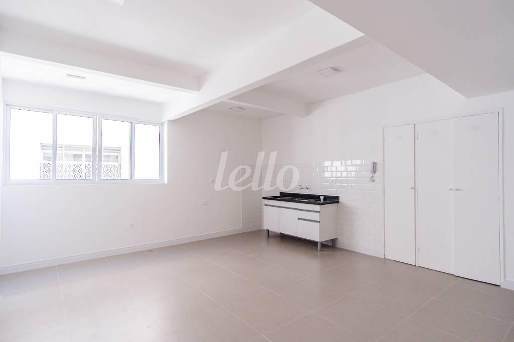 01SALA_001 de Apartamento para alugar, Padrão com 49 m², e em Consolação - São Paulo