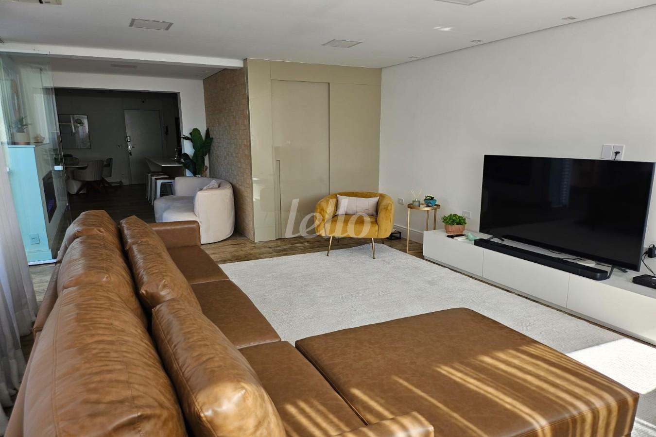 SALA de Apartamento à venda, Padrão com 157 m², 2 quartos e 2 vagas em Saúde - São Paulo