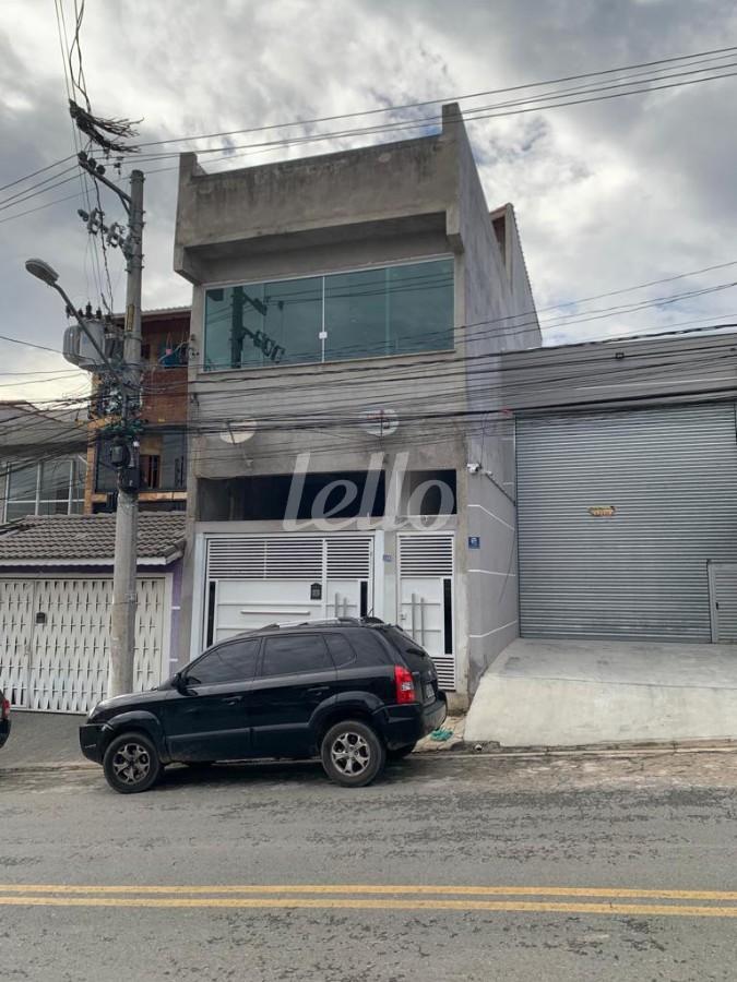 25 de Casa à venda, sobrado com 375 m², 4 quartos e 8 vagas em Jardim Adriana - Guarulhos