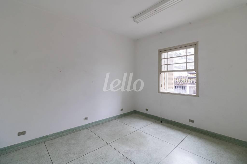 SALA 2 de Casa para alugar, sobrado com 150 m², e em Vila Bertioga - São Paulo