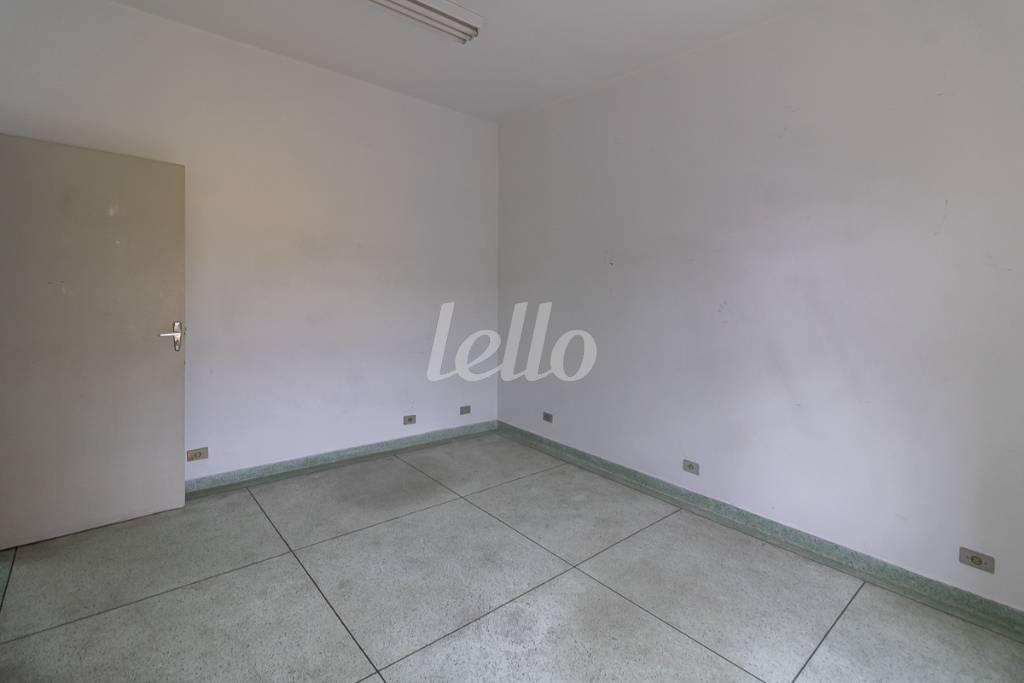 SALA 2 de Casa para alugar, sobrado com 150 m², e em Vila Bertioga - São Paulo