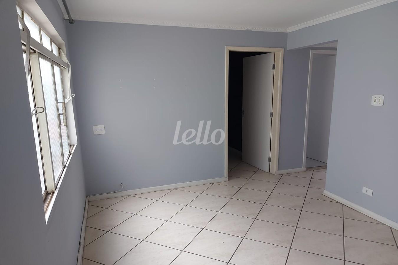 SALA de Apartamento à venda, Padrão com 60 m², 2 quartos e 1 vaga em Vila Paulicéia - São Paulo