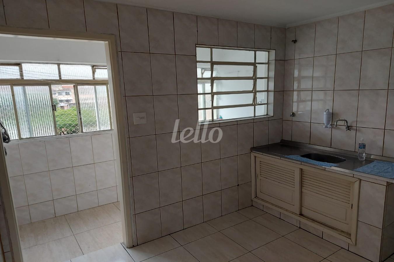 COZINHA de Apartamento à venda, Padrão com 60 m², 2 quartos e 1 vaga em Vila Paulicéia - São Paulo