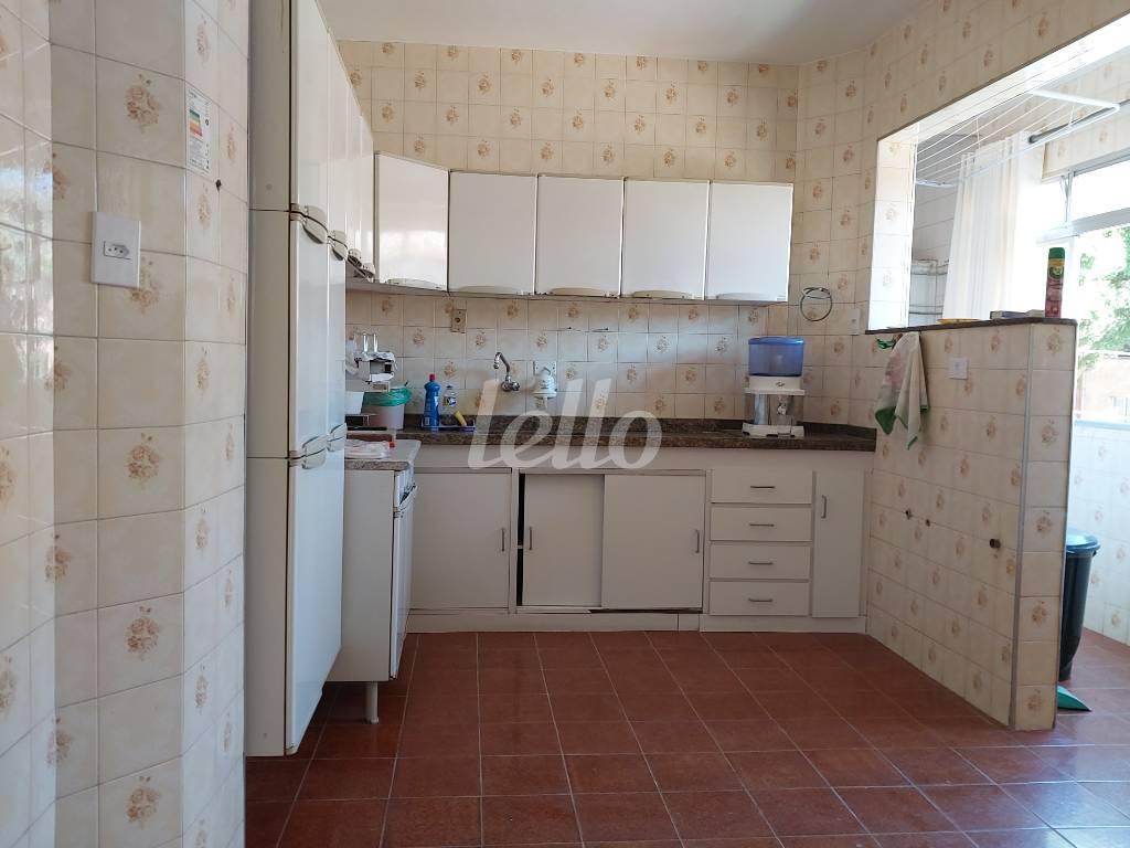 COZINHA de Apartamento à venda, Padrão com 96 m², 3 quartos e 1 vaga em Vila Cachoeira - São Paulo