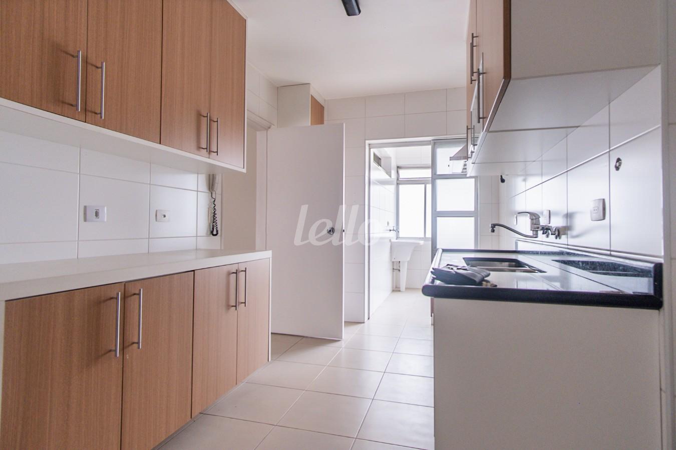 01COZINHA_001 de Apartamento para alugar, Padrão com 140 m², 3 quartos e 1 vaga em Paraíso - São Paulo