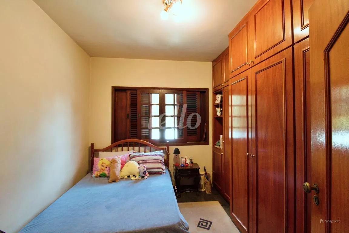 DORMITORIO de Casa para alugar, sobrado com 650 m², 5 quartos e 4 vagas em Jardim Leonor - São Paulo