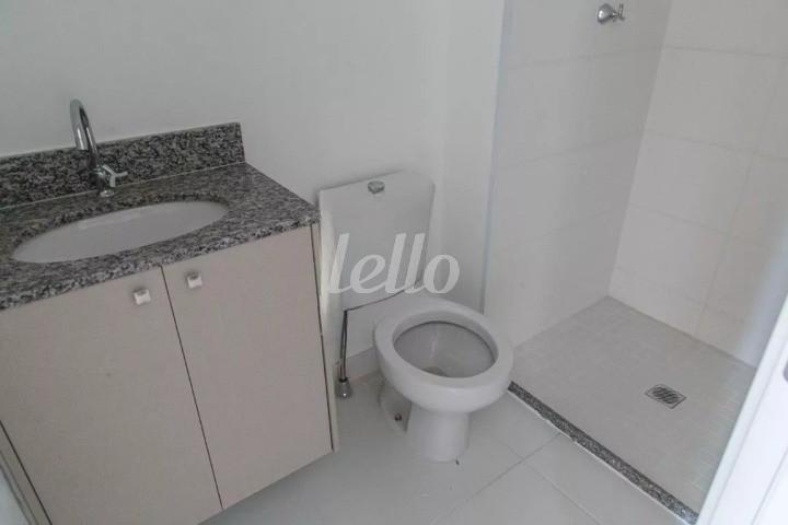 BANHEIRO de Apartamento à venda, Studio com 23 m², 1 quarto e em Quarta Parada - São Paulo