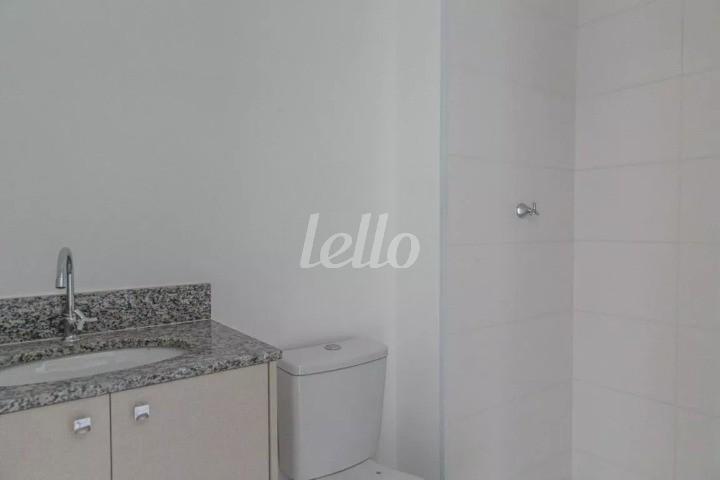 BANHEIRO de Apartamento à venda, Studio com 23 m², 1 quarto e em Quarta Parada - São Paulo