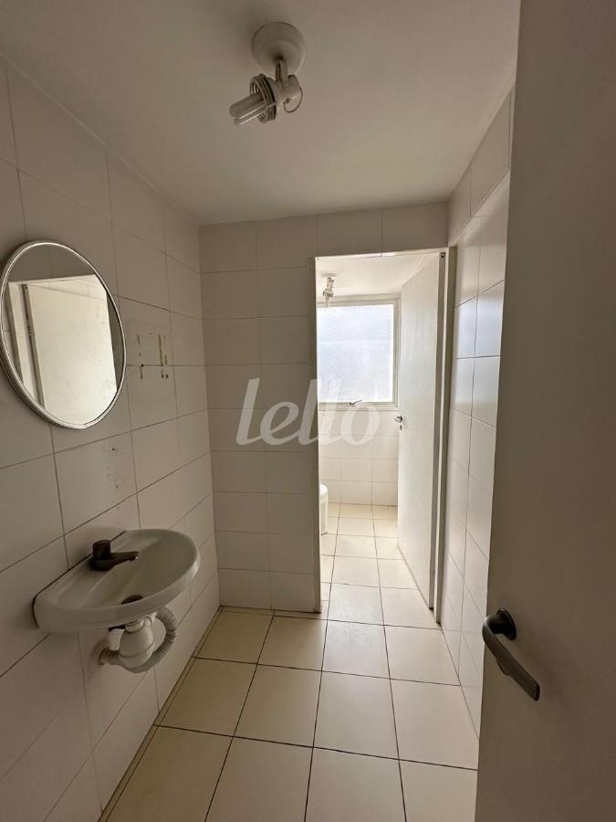 BANHEIRO de Sala / Conjunto à venda, Padrão com 90 m², e em Vila Mariana - São Paulo