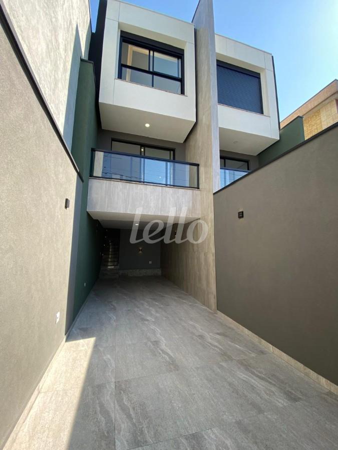 ENTRADA de Casa à venda, sobrado com 132 m², 3 quartos e 2 vagas em Vila Ivg - São Paulo