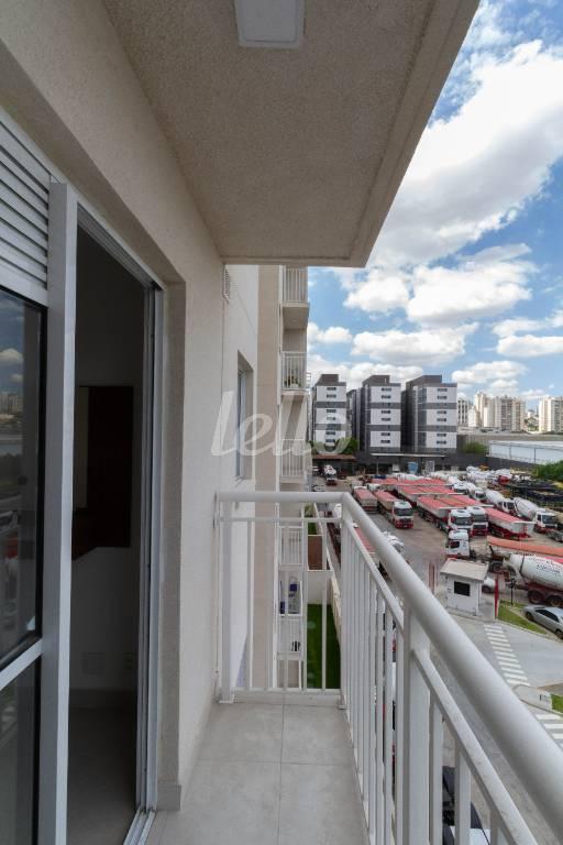 SACADA de Apartamento à venda, Padrão com 37 m², 2 quartos e em Cambuci - São Paulo