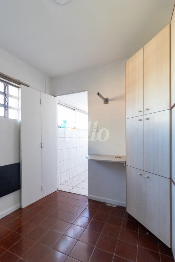 AREA DE SERVIÇO de Apartamento para alugar, Padrão com 78 m², 2 quartos e 1 vaga em Vila Clementino - São Paulo