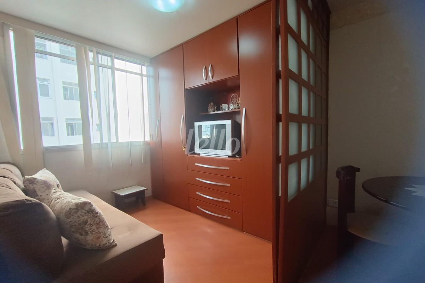 SALA - AMBIENTE ESTAR de Apartamento à venda, Padrão com 45 m², 1 quarto e 1 vaga em Vila Gomes Cardim - São Paulo