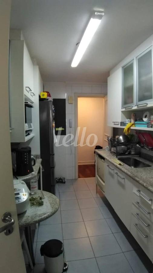 COZINHA de Apartamento à venda, Padrão com 96 m², 3 quartos e 1 vaga em Indianópolis - São Paulo