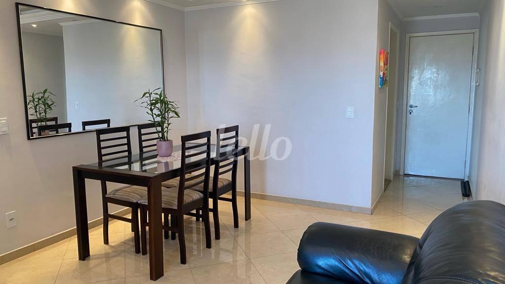 SALA de Apartamento à venda, Padrão com 62 m², 3 quartos e 1 vaga em Vila Antonieta - São Paulo